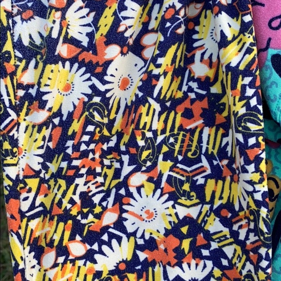 LuLaRoe - Picture 13 of 13